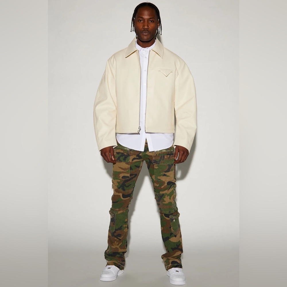 Men's Fashion Nova Beige Zip-Up Jacket - Picture 2 of 10